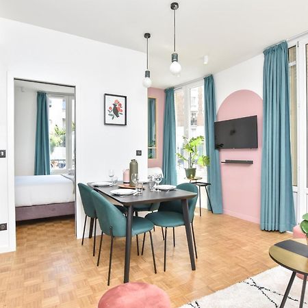 Appartamento Charming And Cosy Flat Next To The Eiffel Tower Parigi Esterno foto